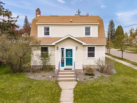 Exterior - 4031 Regent St, Duluth, MN 55804 photo 1 of 10