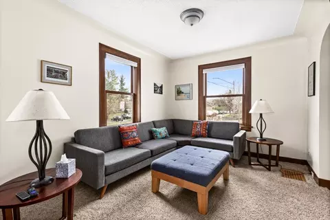 Living - 4031 Regent St, Duluth, MN 55804 photo 6 of 7