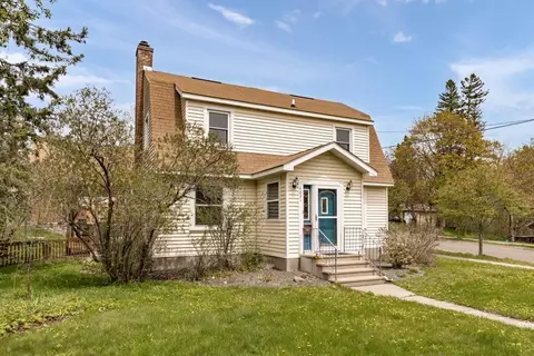 Exterior - 4031 Regent St, Duluth, MN 55804 photo 4 of 10
