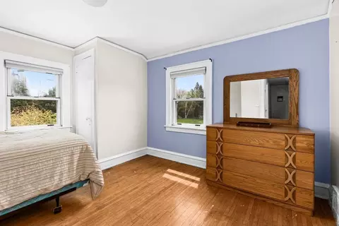 Bedroom - 4031 Regent St, Duluth, MN 55804 photo 3 of 9