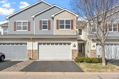 9518 Roosevelt Dr, Chanhassen, MN 55317