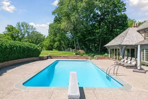 Exterior - 1150 Wyndmere Rd, Wayzata, MN 55391 photo 6 of 19