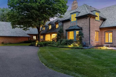Exterior - 1150 Wyndmere Rd, Wayzata, MN 55391 photo 18 of 19