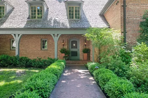 Exterior - 1150 Wyndmere Rd, Wayzata, MN 55391 photo 3 of 19