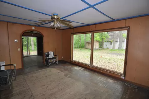 Living - 315 1st St S, Hackensack, MN 56452 photo 1 of 2