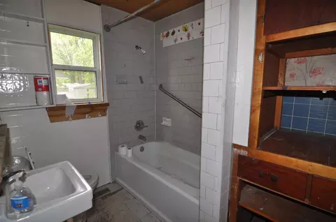 Bath - 315 1st St S, Hackensack, MN 56452 photo 1 of 1