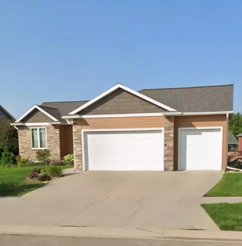 427 15th Ave NE, Byron, MN 55920