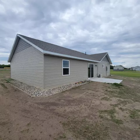 Exterior - 164 Cozy Oak Dr E, Ottertail, MN 56571 photo 4 of 5