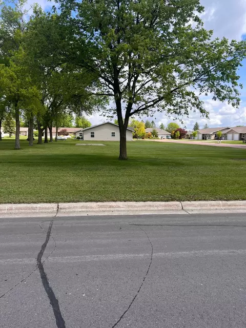 101 103 Kent St, Lake Benton, MN 56149