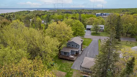 331 E Locust St, Duluth, MN 55811 photo 36