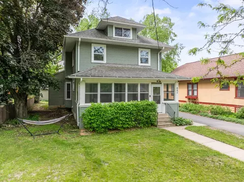 842 2nd St NW, Rochester, MN 55901