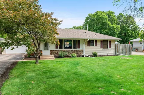 511 110th Ave NW, Coon Rapids, MN 55448
