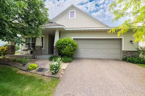 930 Drew Dr, Woodbury, MN 55129