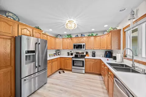 321 9th St E, Hector, MN 55342 photo 8