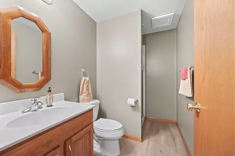 321 9th St E, Hector, MN 55342 photo 20