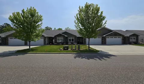 1300 Event Center Dr NE #23, Bemidji, MN 56601