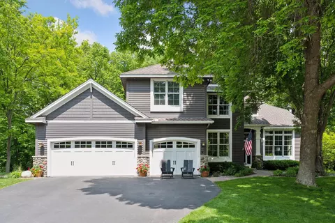 6253 Niagara Ct N, Maple Grove, MN 55311