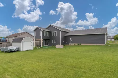 Exterior - 641 Beverly St, Wanamingo, MN 55983 photo 5 of 7