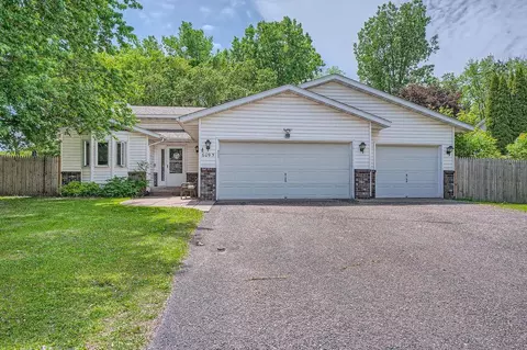 6095 22nd St N, Oakdale, MN 55128