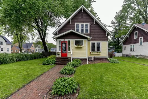 1280 8th Ave, Baldwin, WI 54002