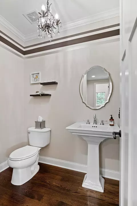 Bath - 26350 Alexander Ln, Shorewood, MN 55331 photo 1 of 7