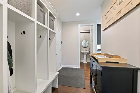 Entry Way - 26350 Alexander Ln, Shorewood, MN 55331 photo 7 of 11