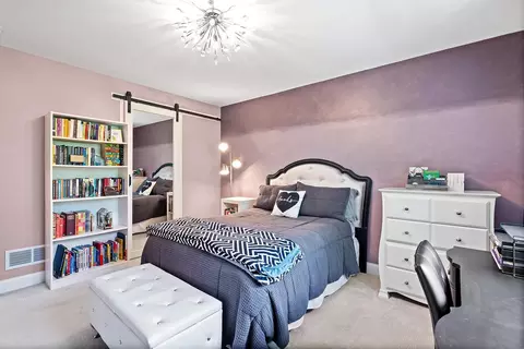 Bedroom - 26350 Alexander Ln, Shorewood, MN 55331 photo 7 of 9