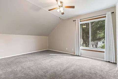 901 N 4th St, Marshall, MN 56258 photo 38