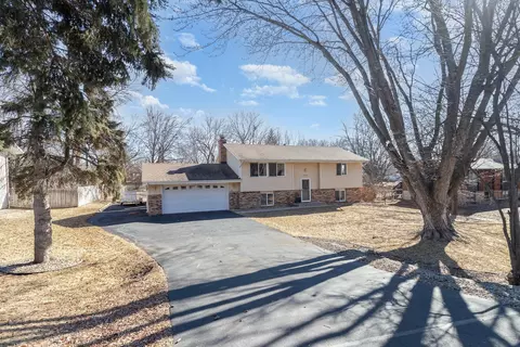 14105 Rutgers St NE, Prior Lake, MN 55372