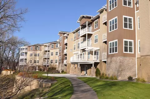 601 Levander Way #311, South Saint Paul, MN 55075