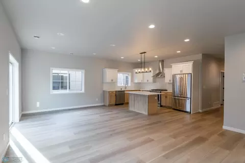4150 Arthur Dr, Fargo, ND 58104 photo 8