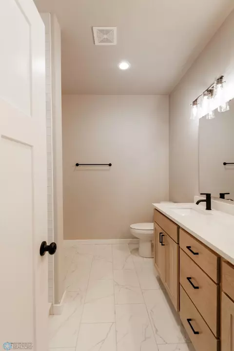 4150 Arthur Dr, Fargo, ND 58104 photo 19