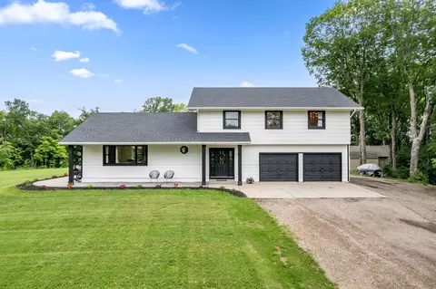 7555 75th Ln, Greenfield, MN 55357