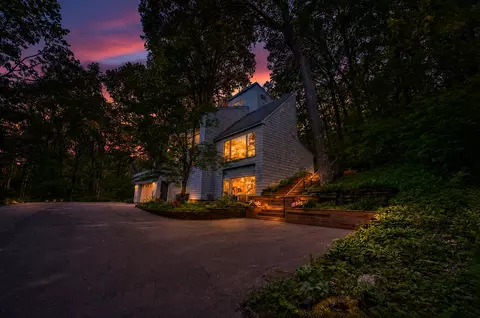 15511 Afton Hills Dr S, Afton, MN 55001