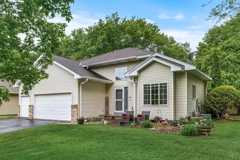 12440 Quinn St NW, Coon Rapids, MN 55448