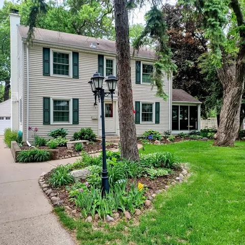 1308 W 73rd St, Richfield, MN 55423