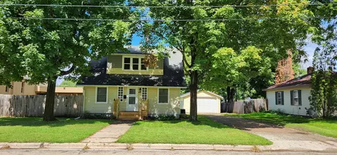 1128 6th St NW, Faribault, MN 55021 photo 3