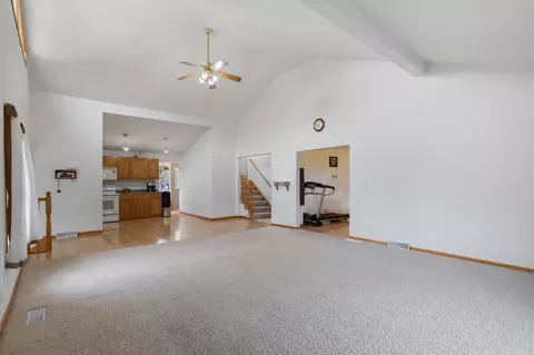 8187 E 230th St E, Faribault, MN 55021 photo 6