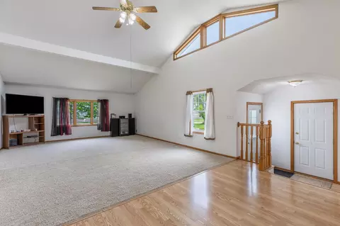 8187 E 230th St E, Faribault, MN 55021 photo 4