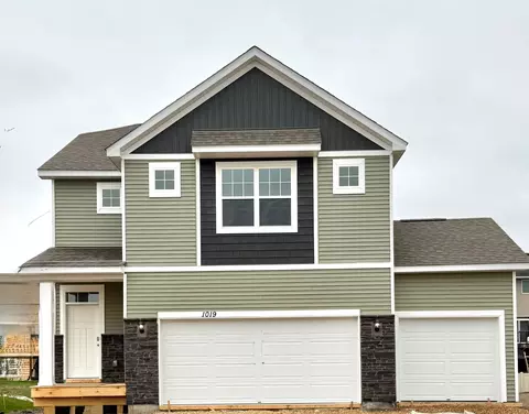 Exterior - 1019 Shoreview Dr, Jordan, MN 55352 photo 1 of 4