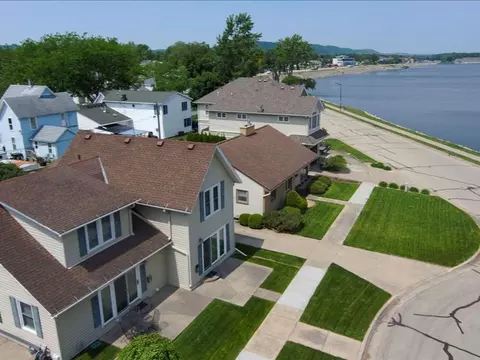 413 N Franklin St, Lake City, MN 55041