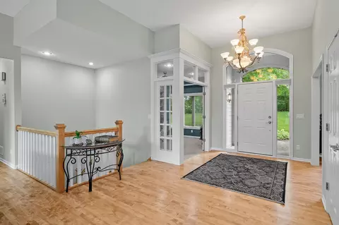 Entry Way - 6600 Geneker Way, Maple Plain, MN 55359 photo 2 of 3