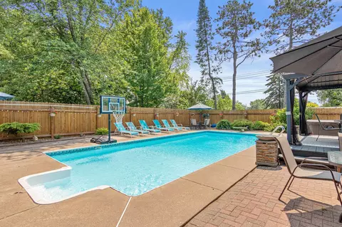 Exterior - 4322 Rustic Pl, Shoreview, MN 55126 photo 6 of 8