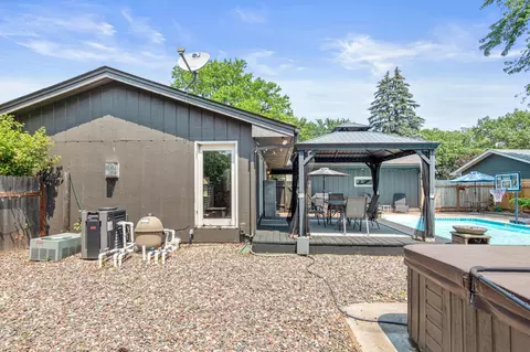 Exterior - 4322 Rustic Pl, Shoreview, MN 55126 photo 8 of 8