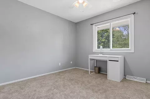 Bedroom - 4322 Rustic Pl, Shoreview, MN 55126 photo 4 of 5
