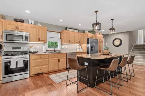 Kitchen - 4322 Rustic Pl, Shoreview, MN 55126 photo 2 of 4