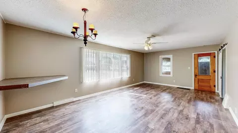 115 1st Ave NE, Plainview, MN 55964 photo 6