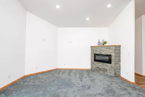 Living - 7214 Eagle Pointe Dr S, Fargo, ND 58104 photo 4 of 8