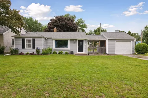 2033 Lacrosse Ave, Saint Paul, MN 55119
