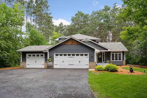 13171 Island View Dr NW, Elk River, MN 55330